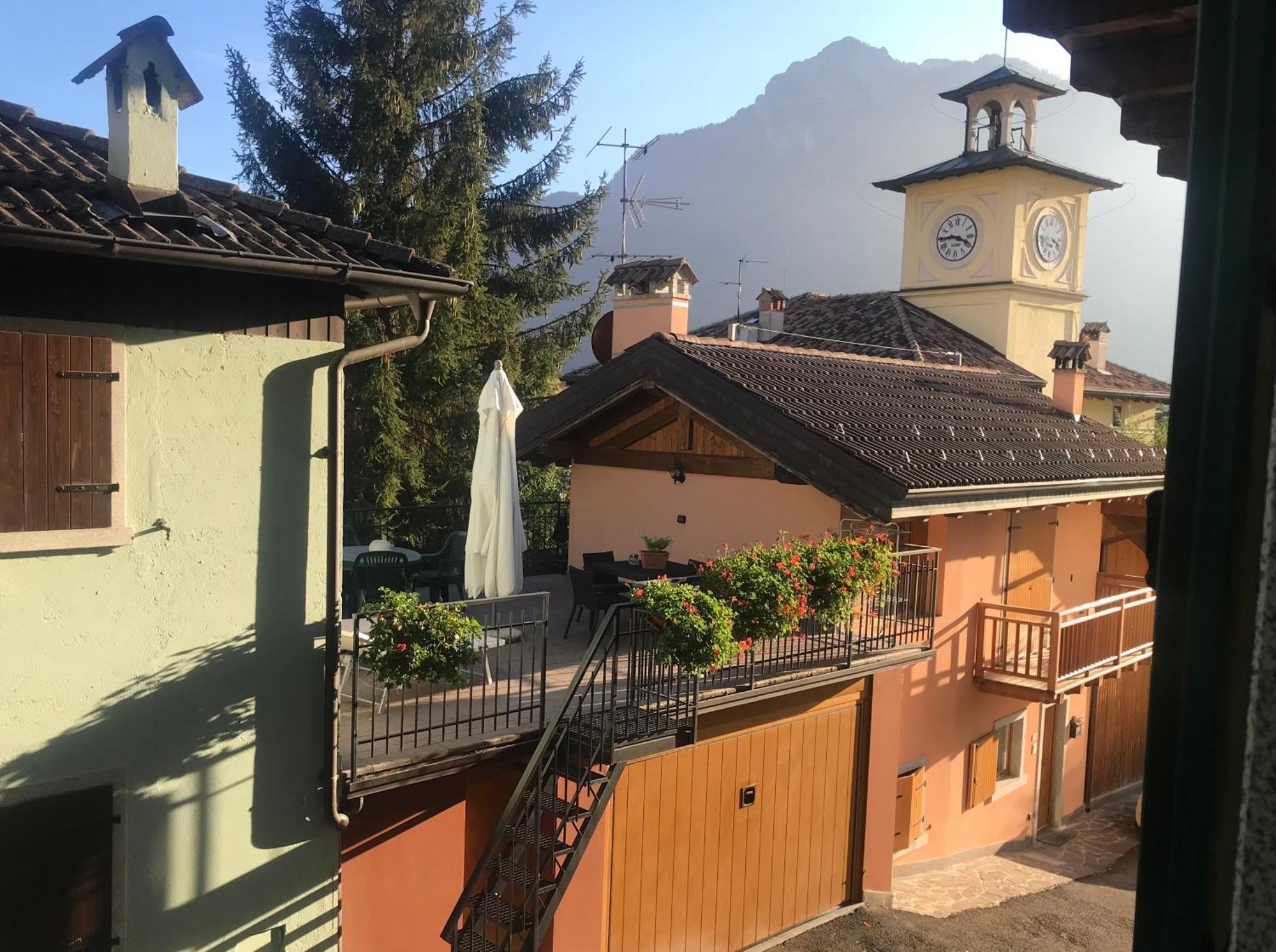 Casa Rosella Appartement Bezzecca Buitenkant foto